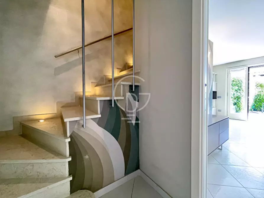 Immagine 19 di Villa in vendita  a Polpenazze Del Garda