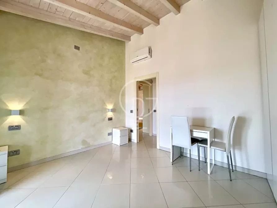 Immagine 25 di Villa in vendita  a Polpenazze Del Garda