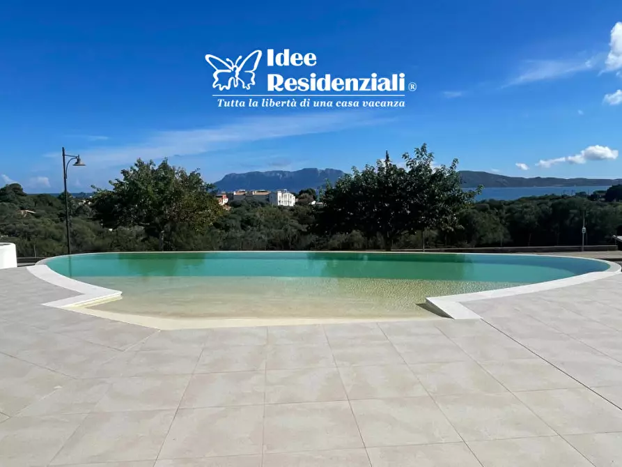 Immagine 9 di Appartamento in vendita  in via del Giglio a Olbia