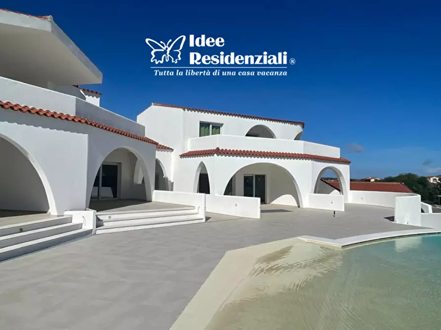 Immagine 10 di Appartamento in vendita  in via del Giglio a Olbia