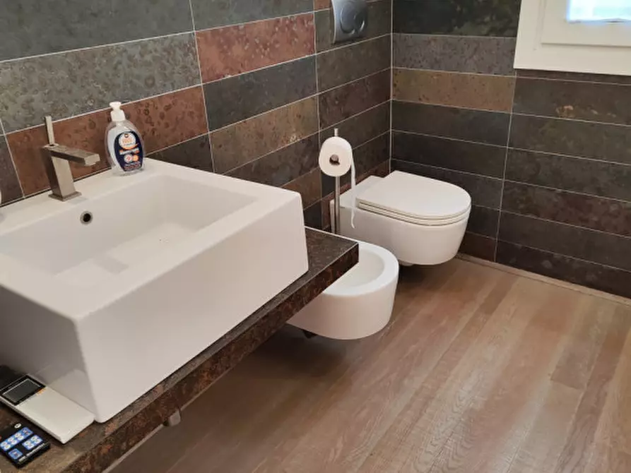 Immagine 19 di Appartamento in vendita  a Padova