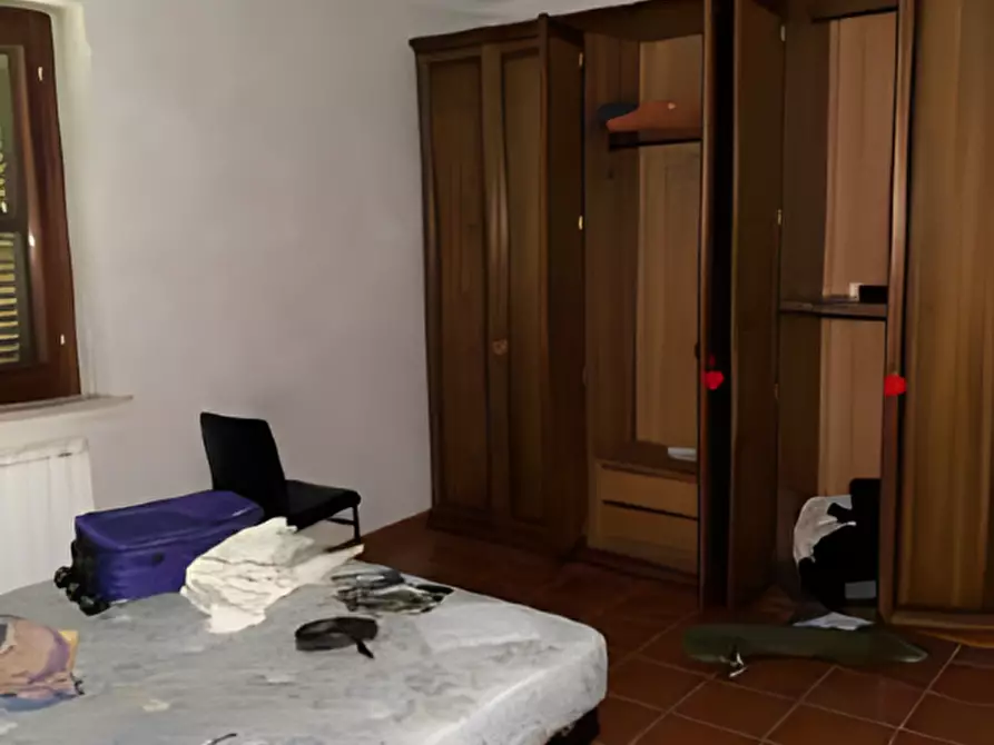 Immagine 5 di Appartamento in vendita  in VIA VALLE DI SCALVE SNC a Aprilia