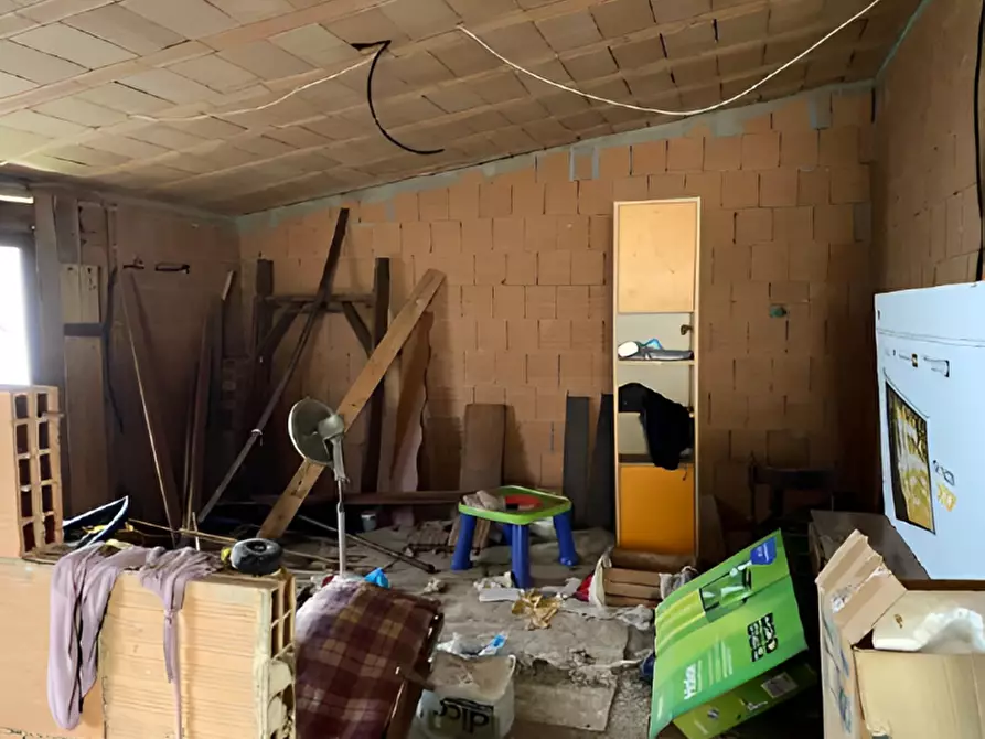 Immagine 9 di Appartamento in vendita  in VIA VALLE DI SCALVE SNC a Aprilia