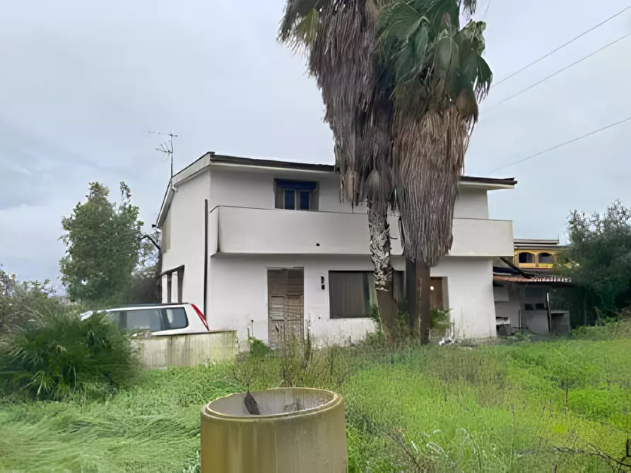 Immagine 11 di Appartamento in vendita  in VIA VALLE DI SCALVE SNC a Aprilia