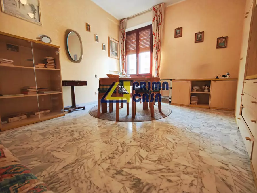 Immagine 4 di Appartamento in vendita  in Via Francesco Acri a Catanzaro