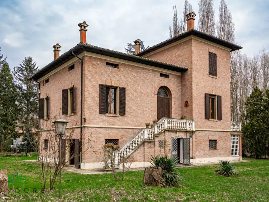 casa indipendente in vendita a Budrio