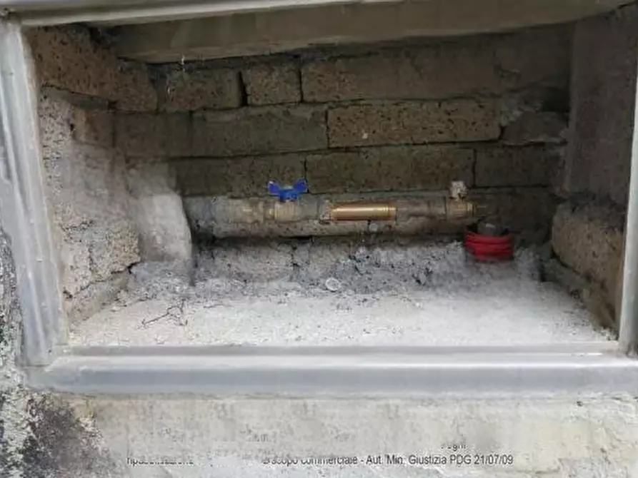 Immagine 7 di Laboratorio in vendita  in via Nazionale n. 140 a San Marcello Piteglio