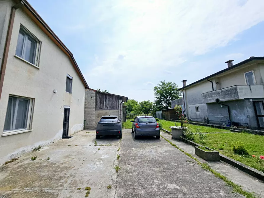 Immagine 19 di Casa indipendente in vendita  in VIA BROLO a Sant'urbano