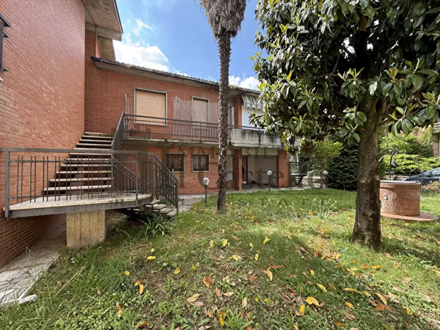 Immagine 27 di Casa indipendente in vendita  in Via Como a Montepulciano