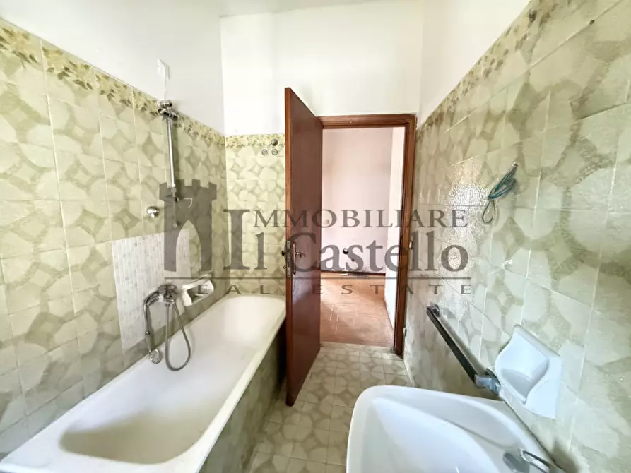 Immagine 25 di Casa indipendente in vendita  in Via Como a Montepulciano