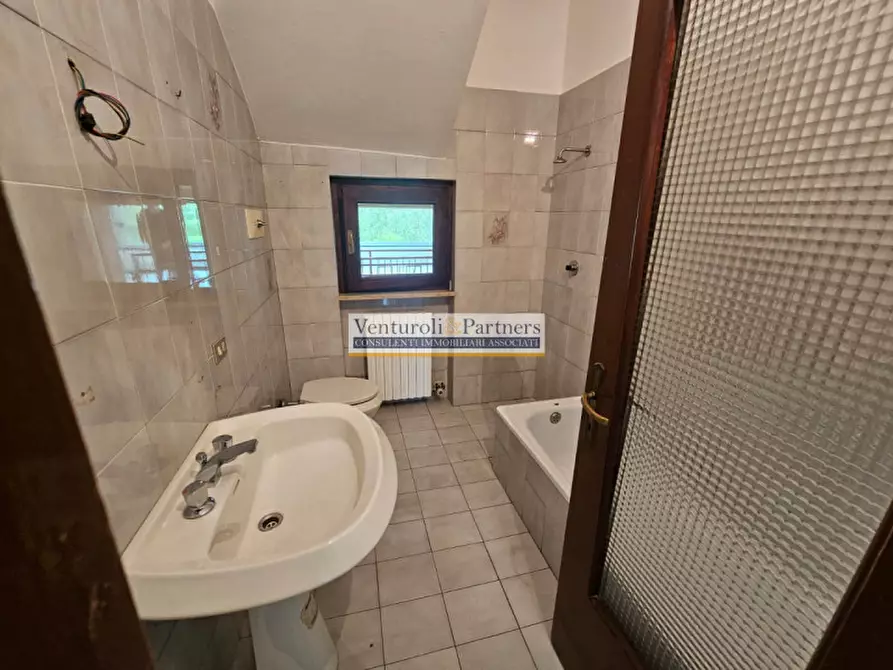 Immagine 14 di Casa indipendente in vendita  in Via del Rio a Manerba Del Garda