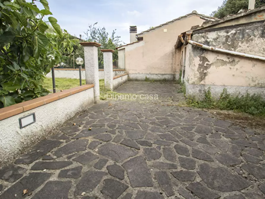 Immagine 20 di Villetta a schiera in vendita  a Prato