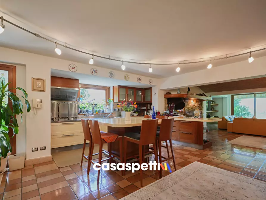 Immagine 11 di Villa in vendita  in Via per Galbiate, 21 a Oggiono