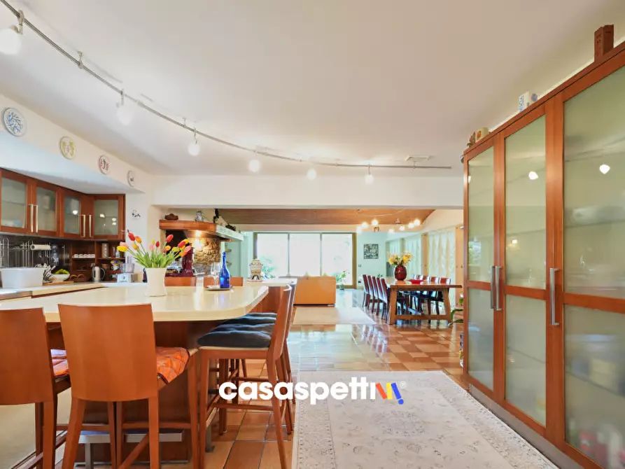 Immagine 12 di Villa in vendita  in Via per Galbiate, 21 a Oggiono