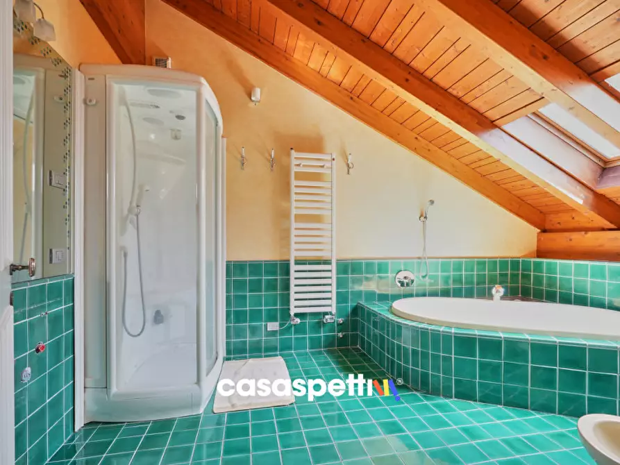 Immagine 22 di Villa in vendita  in Via per Galbiate, 21 a Oggiono