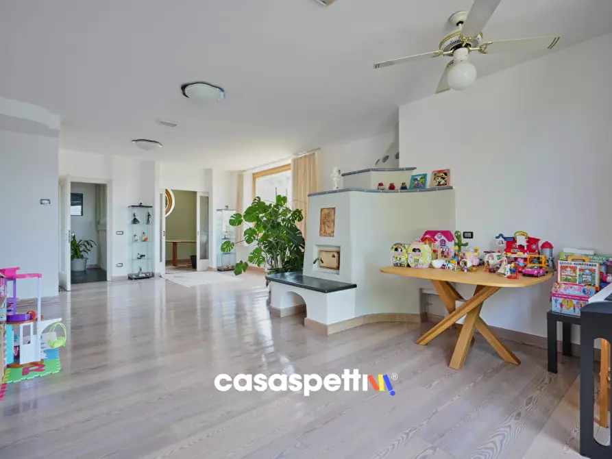 Immagine 26 di Villa in vendita  in Via per Galbiate, 21 a Oggiono