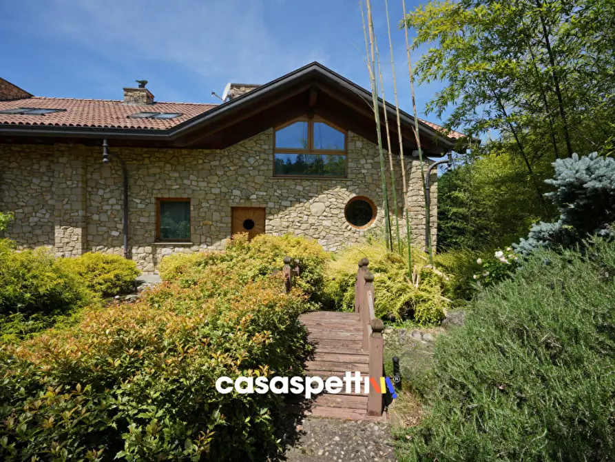 Immagine 31 di Villa in vendita  in Via per Galbiate, 21 a Oggiono