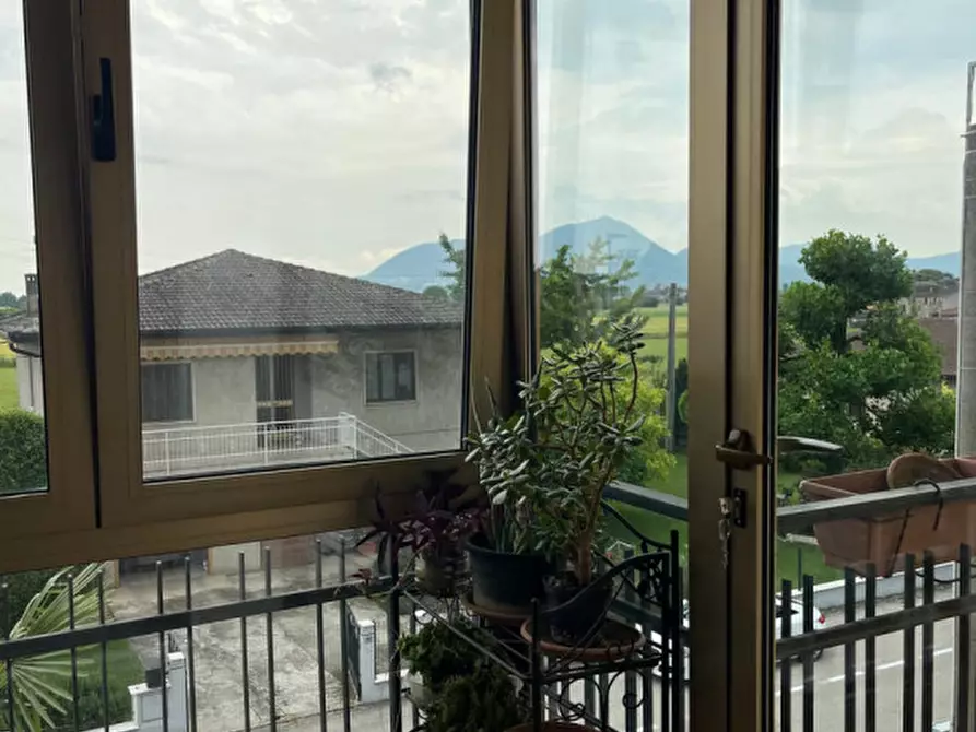 Immagine 1 di Casa bifamiliare in vendita  in Via Luigi Einaudi, 7 a Barbarano Mossano