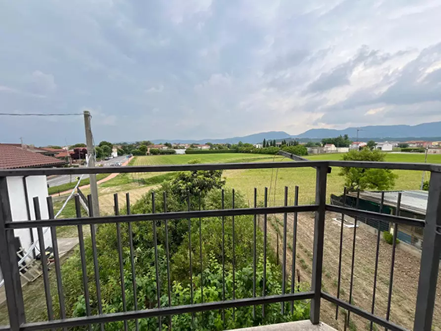 Immagine 7 di Casa bifamiliare in vendita  in Via Luigi Einaudi, 7 a Barbarano Mossano