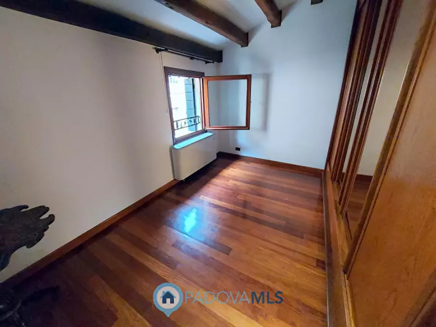 Immagine 15 di Casa indipendente in vendita  in Via dei Savonarola a Padova