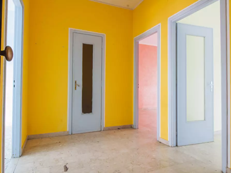 Immagine 9 di Appartamento in vendita  in Corso Benedetto Croce 38 a Torino