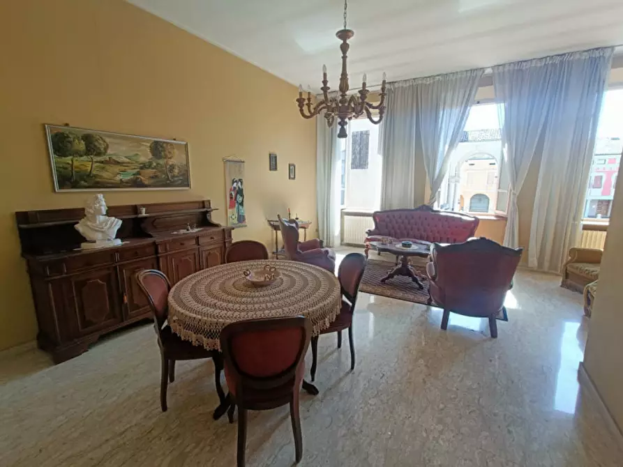 Immagine 30 di Villetta a schiera in vendita  in Piazza Giacomo Matteotti a Brescello