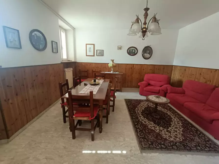 Immagine 38 di Villetta a schiera in vendita  in Piazza Giacomo Matteotti a Brescello