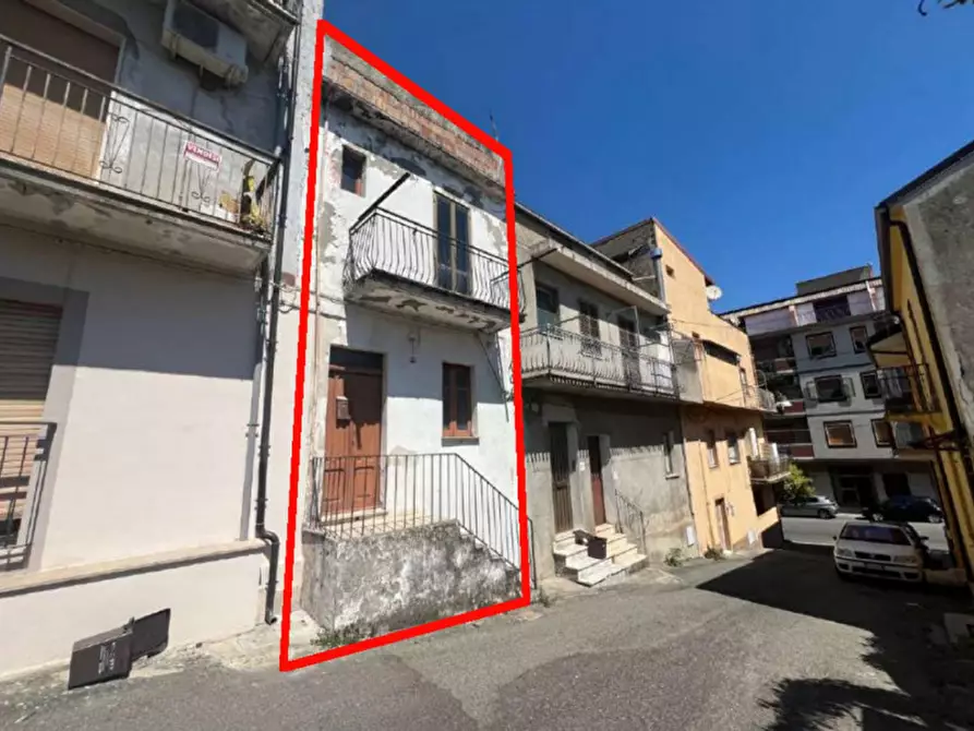Immagine 1 di Appartamento in vendita  in Via Benedetto Croce, 8, 88021 Borgia CZ, Italia a Borgia