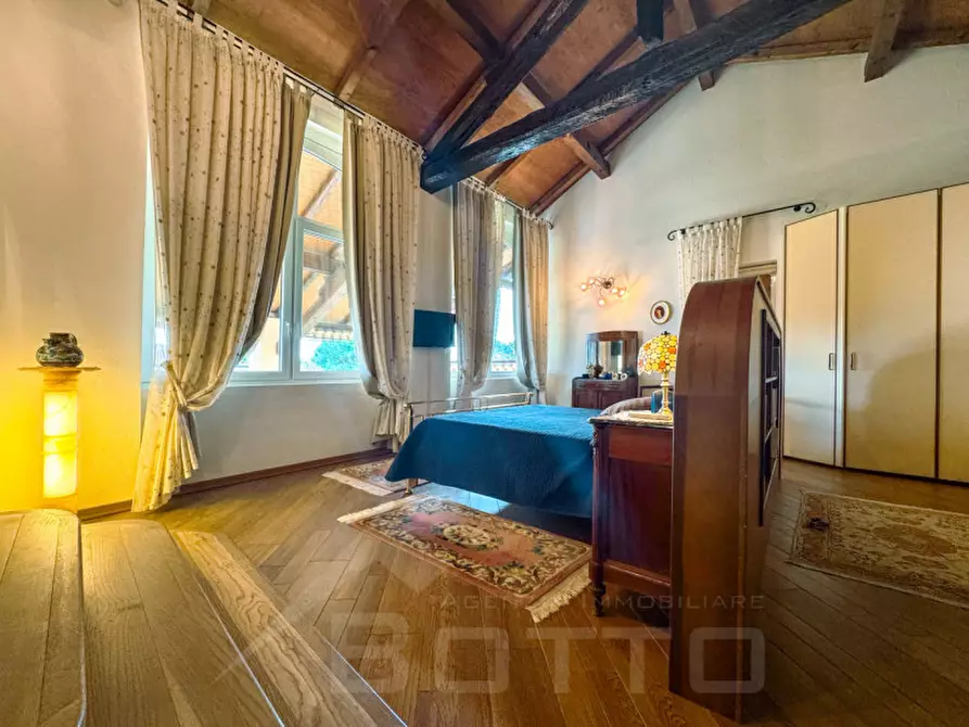 Immagine 18 di Villa in vendita  in Via Achille Grandi 14 A a Nibbiola