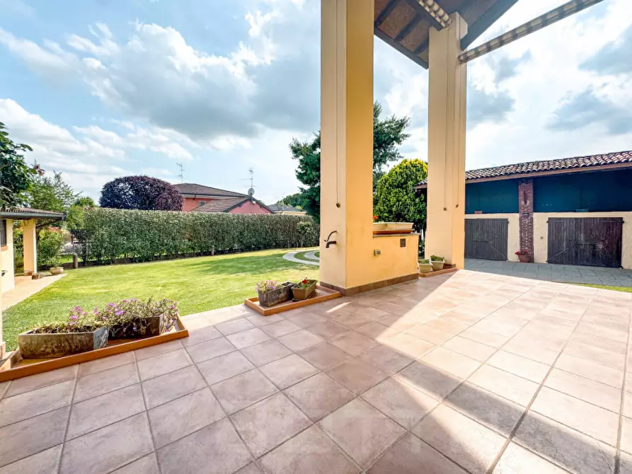 Immagine 33 di Villa in vendita  in Via Achille Grandi 14 A a Nibbiola