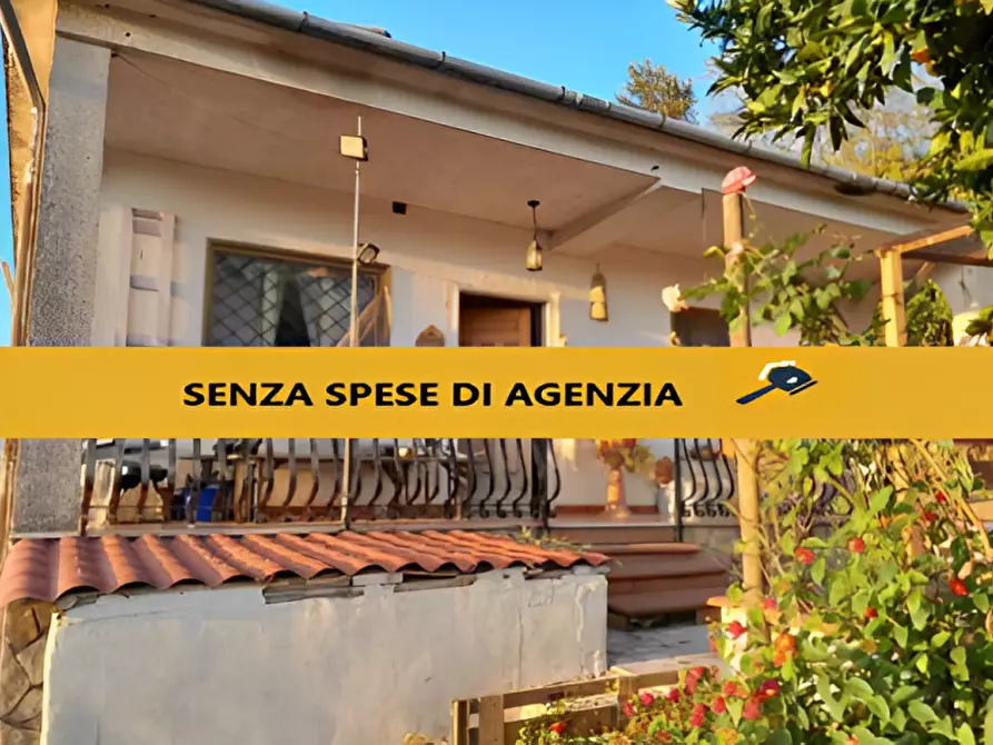 Immagine 1 di Appartamento in vendita  in Via S. Rocco Esterno, 7 a Sant'ambrogio Sul Garigliano