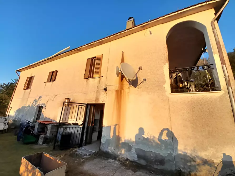 Immagine 14 di Appartamento in vendita  in Via S. Rocco Esterno, 7 a Sant'ambrogio Sul Garigliano