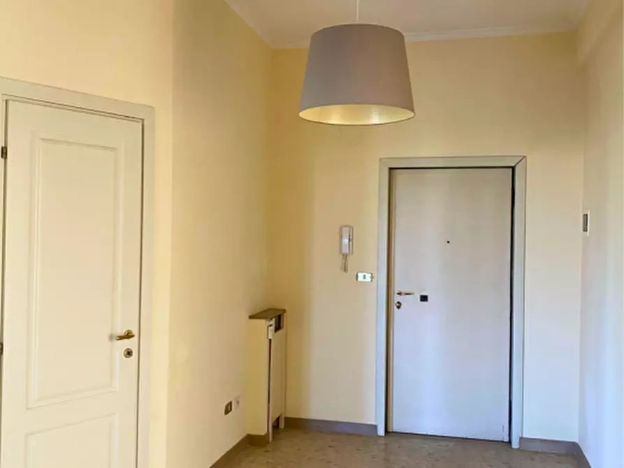 Immagine 23 di Appartamento in vendita  in Viale Paolo Toschi a Parma