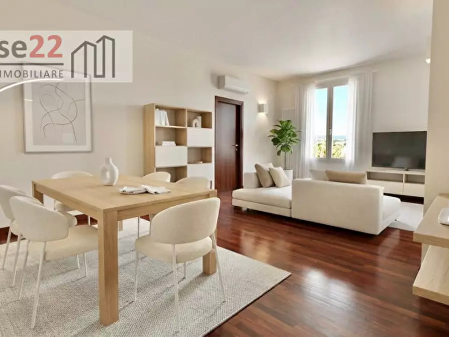 Immagine 1 di Appartamento in vendita  a Vicenza