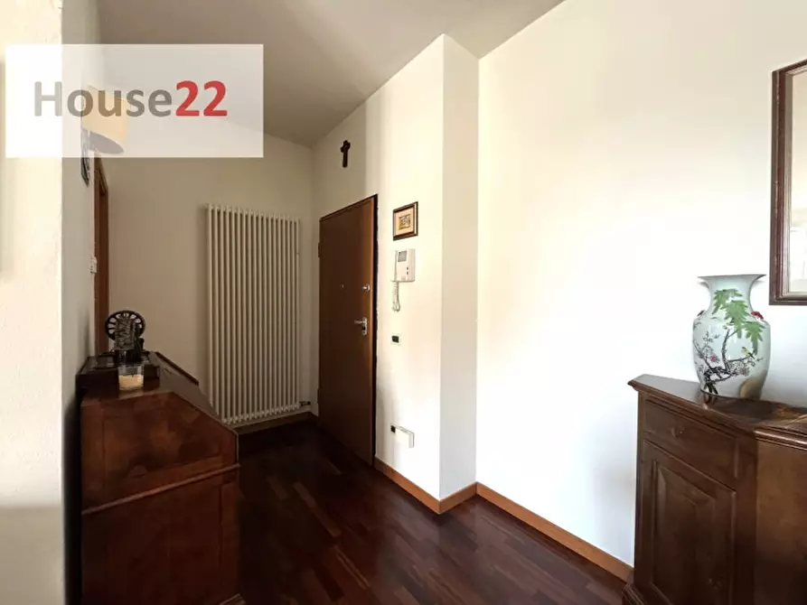 Immagine 5 di Appartamento in vendita  a Vicenza