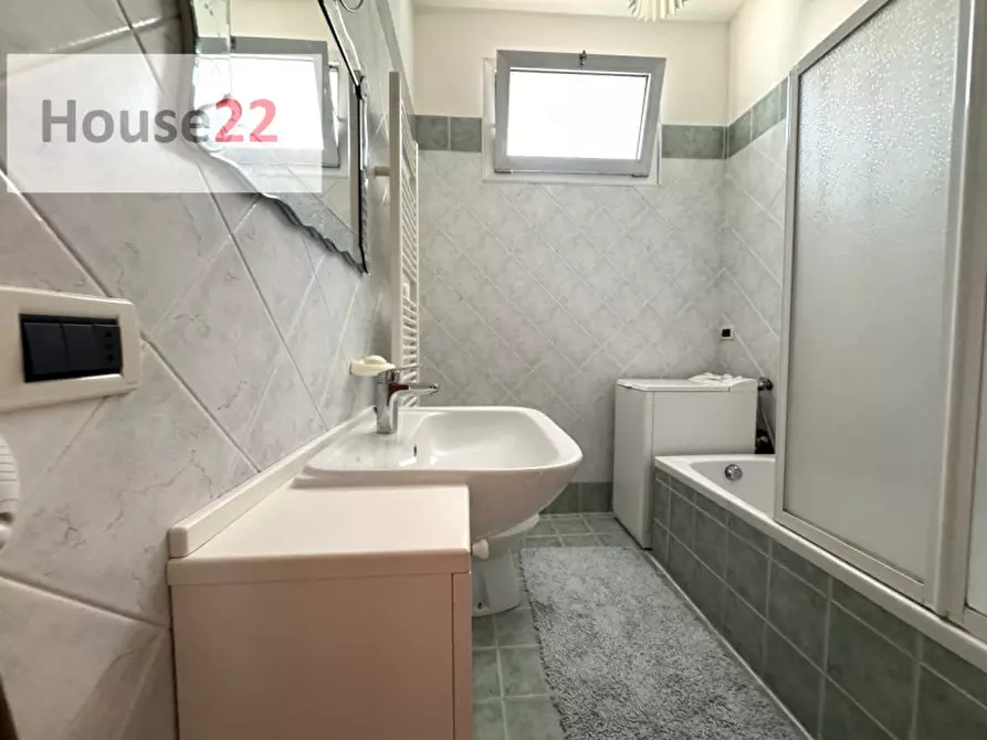 Immagine 19 di Appartamento in vendita  a Vicenza