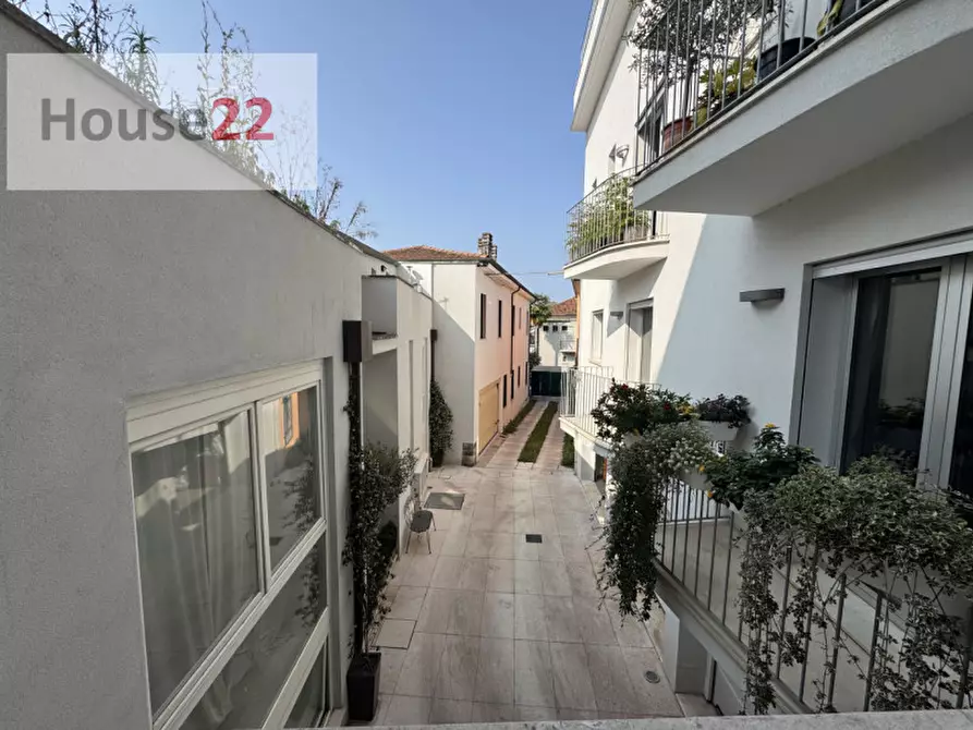 Immagine 23 di Appartamento in vendita  a Vicenza