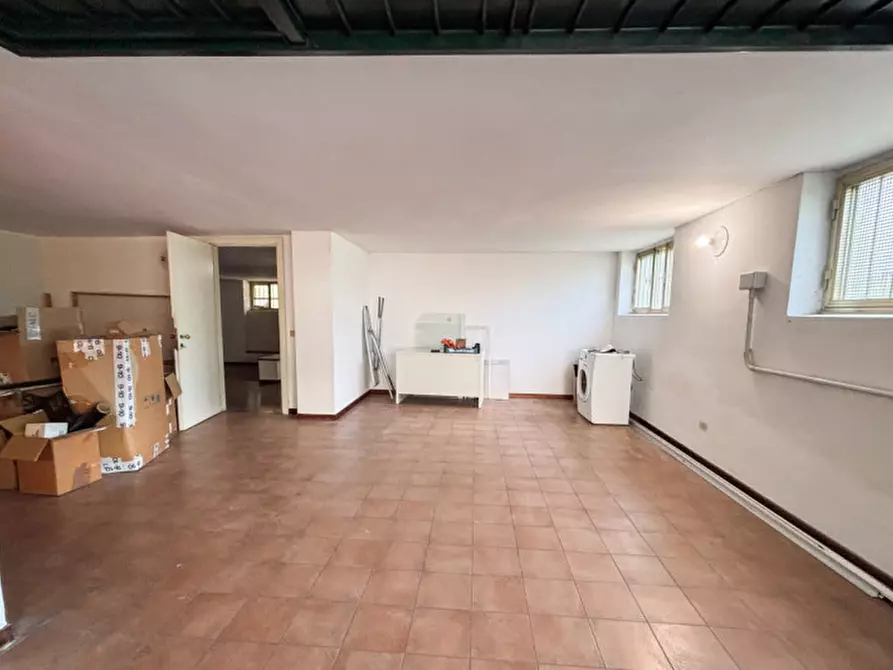 Immagine 33 di Villa in vendita  in vIA eUROPA 23 a Vedano Al Lambro