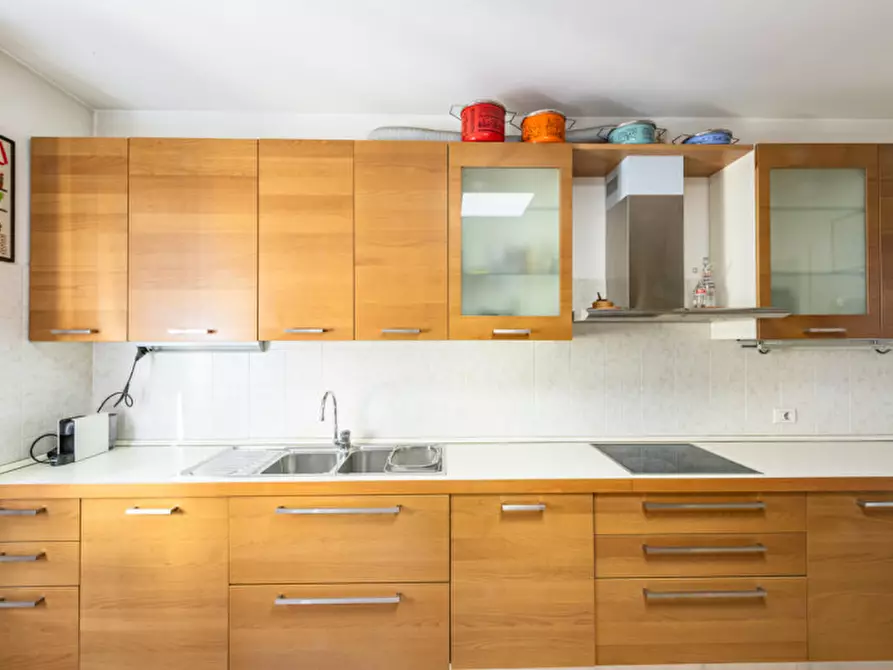 Immagine 3 di Appartamento in vendita  in Via Cremona a Brescia