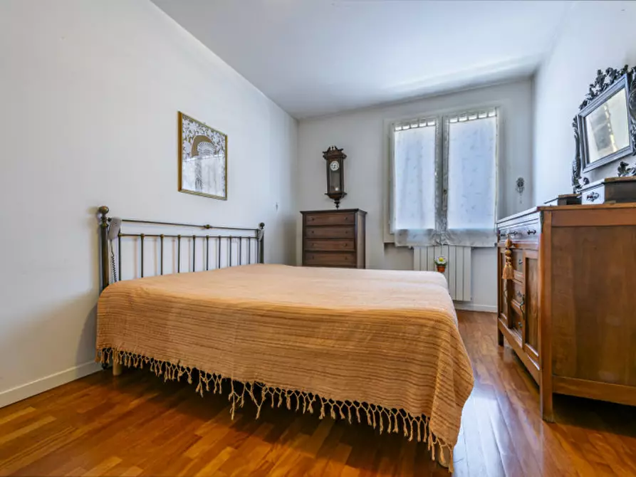 Immagine 9 di Appartamento in vendita  in Via Cremona a Brescia