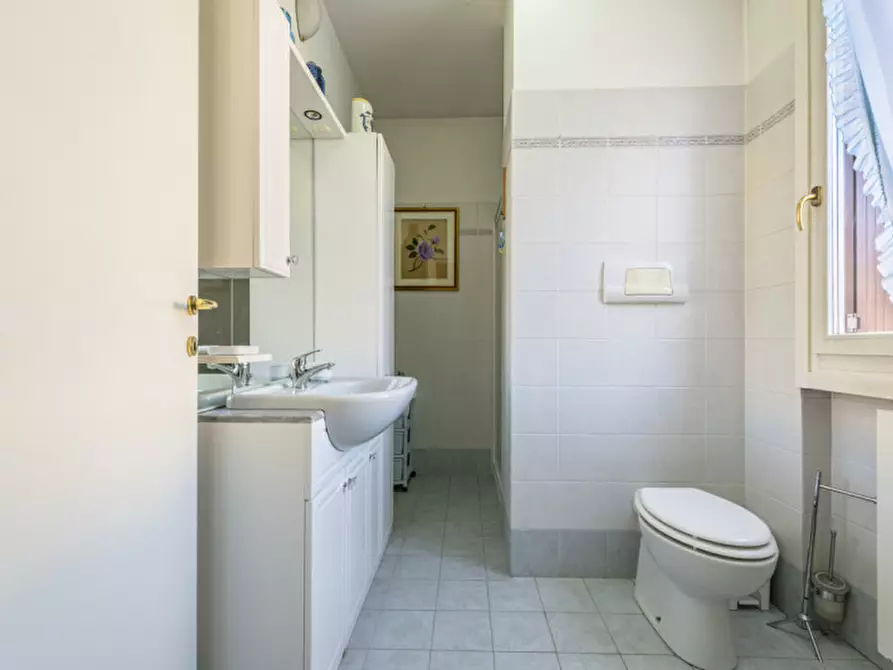 Immagine 13 di Appartamento in vendita  in Via Cremona a Brescia