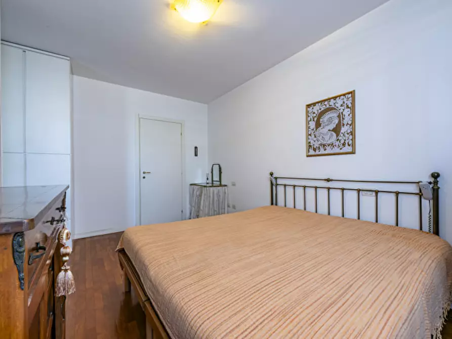 Immagine 15 di Appartamento in vendita  in Via Cremona a Brescia