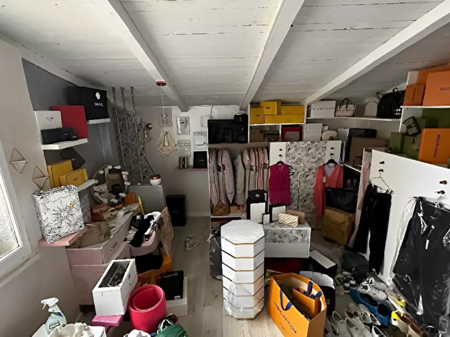 Immagine 11 di Casa bifamiliare in vendita  in Via Predoi 45 a Roma