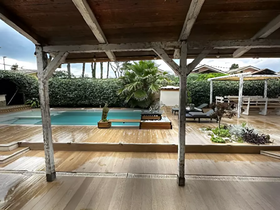 Immagine 16 di Casa bifamiliare in vendita  in Via Predoi 45 a Roma