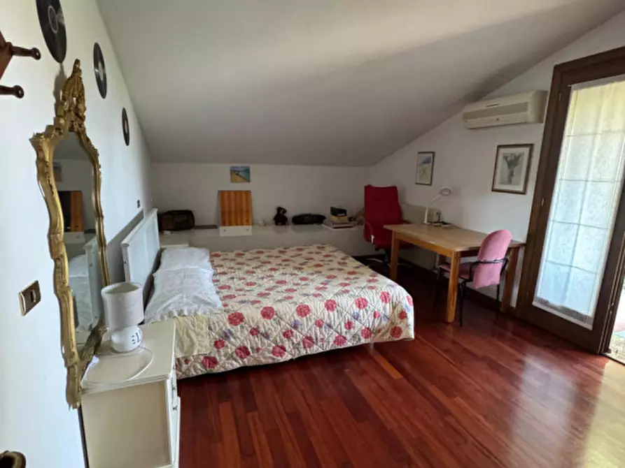 Immagine 10 di Villa in vendita  in Via Jacopo Pirona 2 a Castions Di Strada