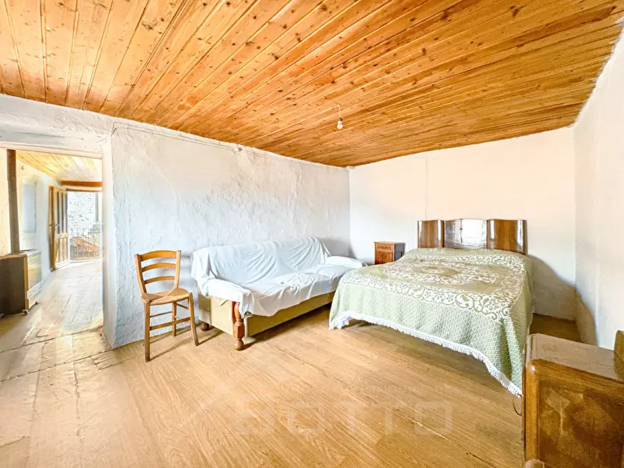 Immagine 3 di Casa indipendente in vendita  in Via Fornaccio 1/B a Casale Corte Cerro