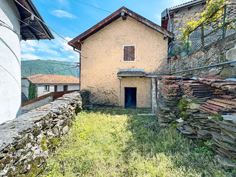 Immagine 10 di Casa indipendente in vendita  in Via Fornaccio 1/B a Casale Corte Cerro