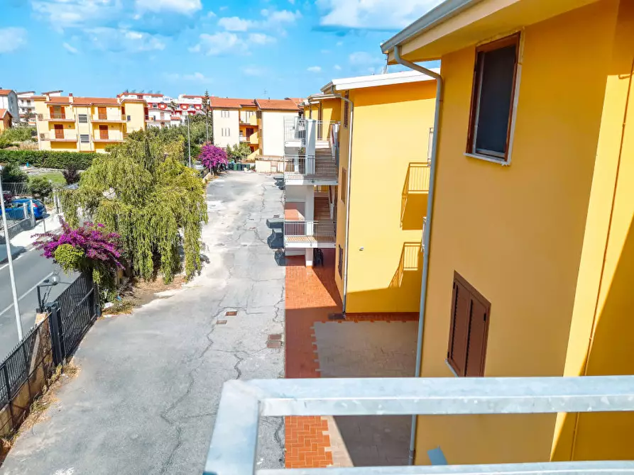 Immagine 7 di Appartamento in vendita  in via del mare 220 a Santa Maria Del Cedro