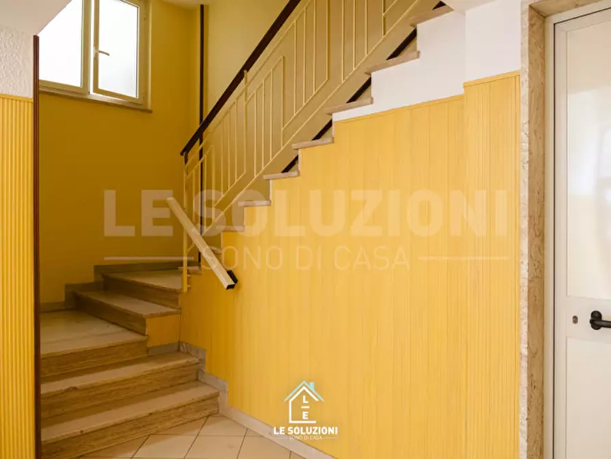 Immagine 29 di Appartamento in vendita  in Via Bir El Gobi 5 a Putignano