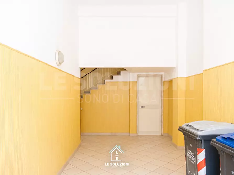 Immagine 30 di Appartamento in vendita  in Via Bir El Gobi 5 a Putignano